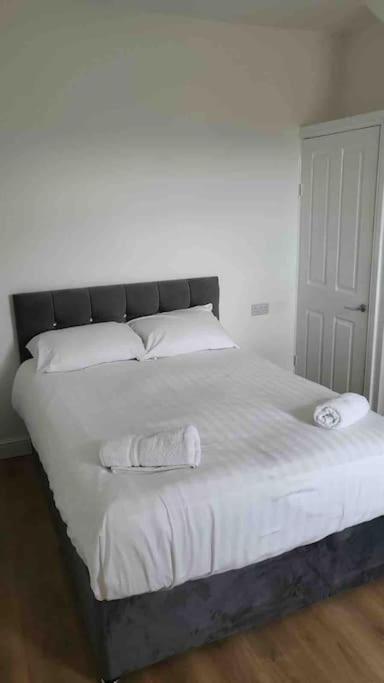 Catherine 5 Bedroom House Crewe Εξωτερικό φωτογραφία